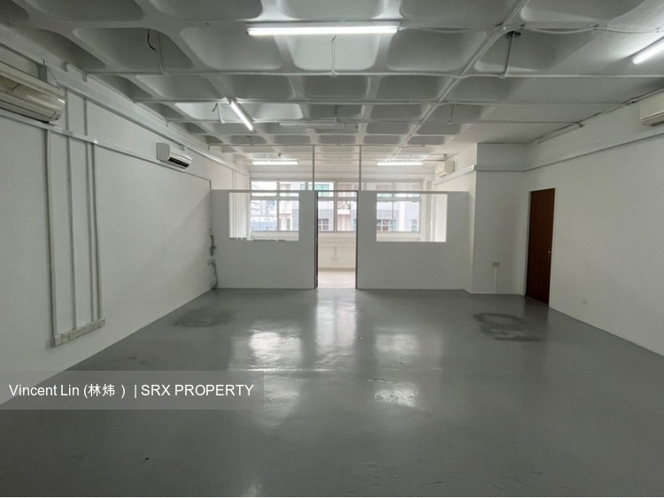 Valiant Industrial Building (D13), Factory #500810751